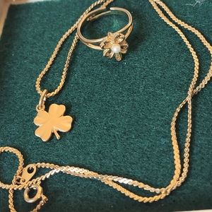 2 Gold Clover Costume Jewelry Pieces